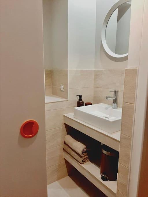 Charmant Studio Rue Pietonne Тонон-ле-Бен Екстериор снимка